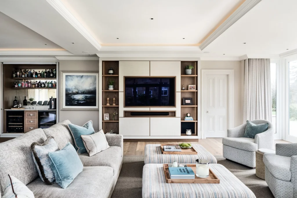 Home inside decoration Repair using modern tech